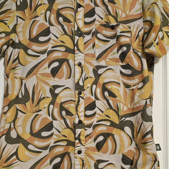 Howler Brothers Mansfield Short Sleeve Shirt - Tropical Leaf Print - Small - Picture 3 of 11